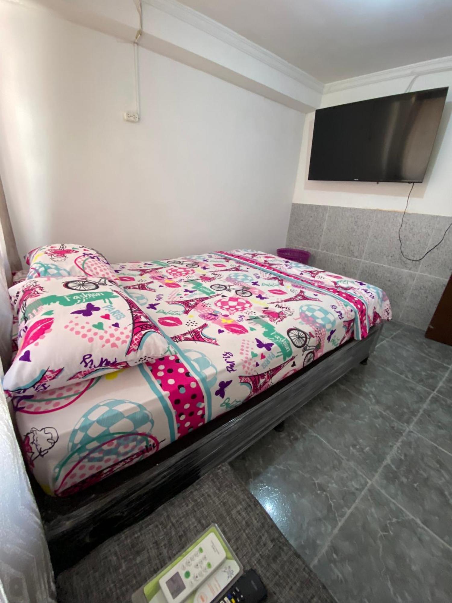 Apartamentos Turisticos Cartagena Luaran gambar